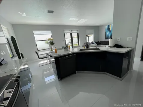 3516 W 106th Terrace Hialeah FL 33018