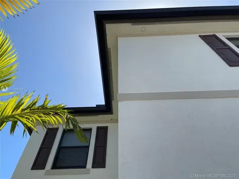 3516 W 106th Terrace Hialeah FL 33018