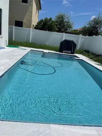 3516 W 106th Terrace Hialeah FL 33018