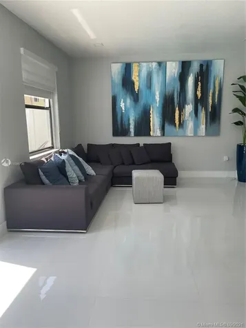 3516 W 106th Terrace Hialeah FL 33018