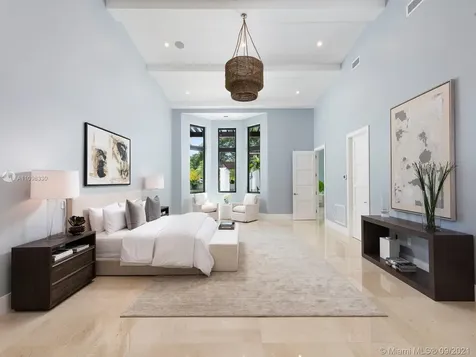 8341 SW 54th Avenue Miami FL 33143