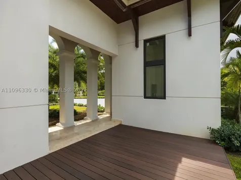8341 SW 54th Avenue Miami FL 33143