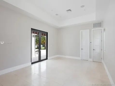 8341 SW 54th Avenue Miami FL 33143