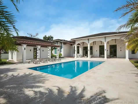 8341 SW 54th Avenue Miami FL 33143