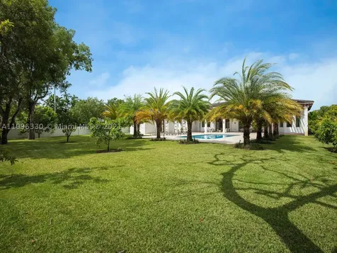 8341 SW 54th Avenue Miami FL 33143