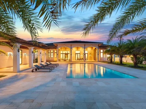 8341 SW 54th Avenue Miami FL 33143