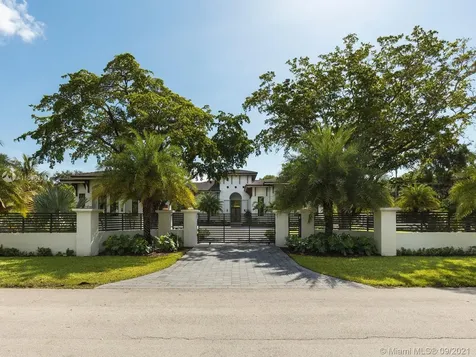 8341 SW 54th Avenue Miami FL 33143