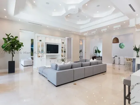 8341 SW 54th Avenue Miami FL 33143