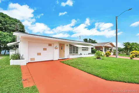 4929 NW 54th Street Tamarac FL 33319