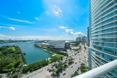 900 Biscayne Boulevard Miami FL 33132