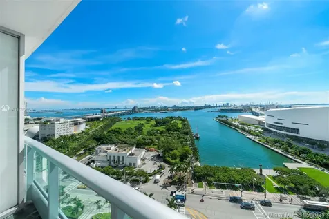 900 Biscayne Boulevard Miami FL 33132