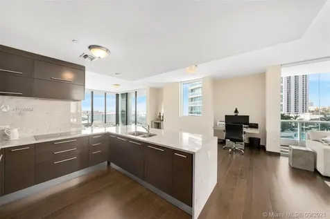 900 Biscayne Boulevard Miami FL 33132