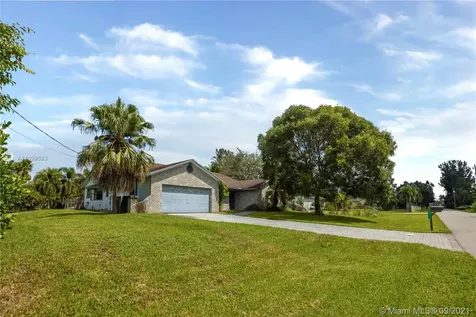 11701 NW 18th Court Plantation FL 33323