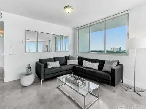 7135 Collins Avenue Miami Beach FL 33141