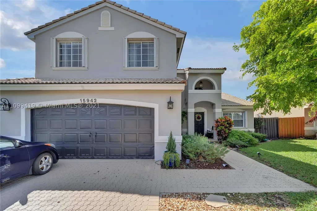 15942 SW 73rd Street Miami FL 33193