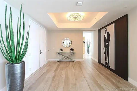 1300 Brickell Bay Drive Miami FL 33131
