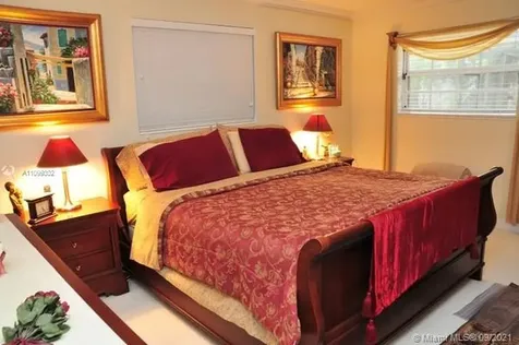 6709 N Kendall Drive Pinecrest FL 33156