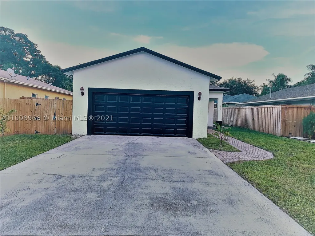 2410 Sundy Avenue Delray Beach FL 33444