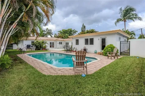 1623 Jackson Street Hollywood FL 33020