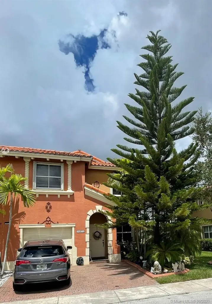 Miami FL 33185