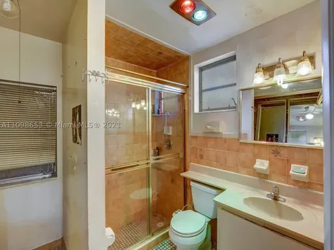43 NW 48th Place Miami FL 33126