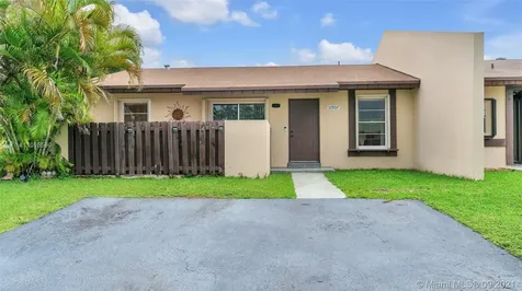 11907 SW 110th Street Circle E Miami FL 33186