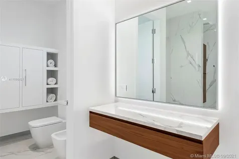 3175 Prairie Avenue Miami Beach FL 33140