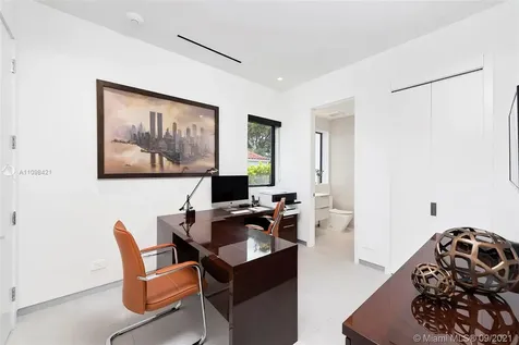 3175 Prairie Avenue Miami Beach FL 33140