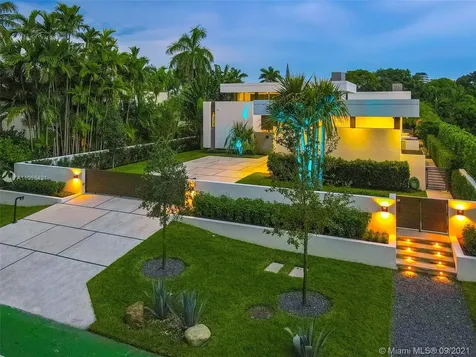 3175 Prairie Avenue Miami Beach FL 33140