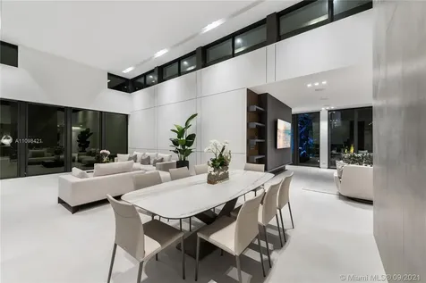 3175 Prairie Avenue Miami Beach FL 33140