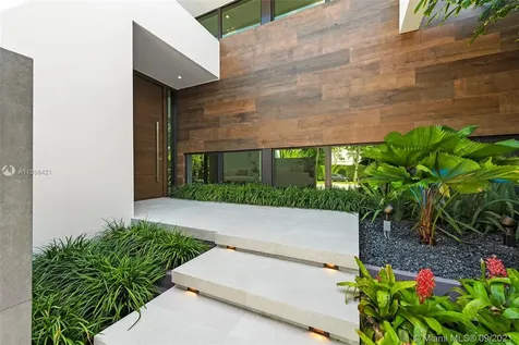 3175 Prairie Avenue Miami Beach FL 33140