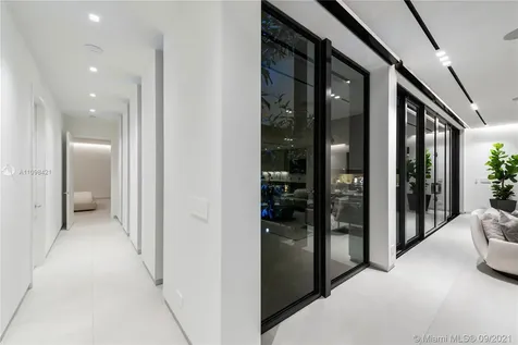 3175 Prairie Avenue Miami Beach FL 33140