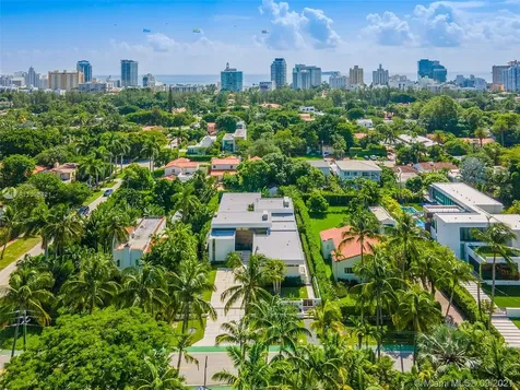 3175 Prairie Avenue Miami Beach FL 33140