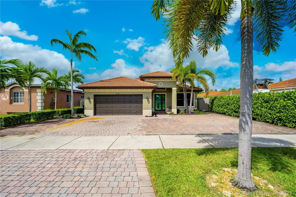 18200 SW 139th Place Miami FL 33177