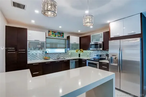 8835 Carlyle Avenue Surfside FL 33154