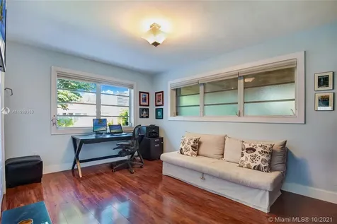 8835 Carlyle Avenue Surfside FL 33154