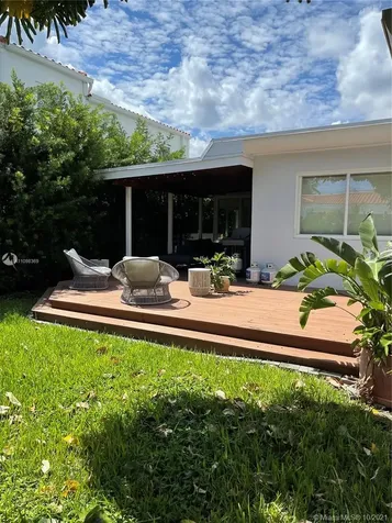 8835 Carlyle Avenue Surfside FL 33154