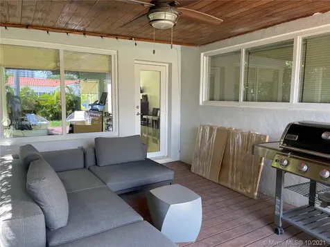 8835 Carlyle Avenue Surfside FL 33154