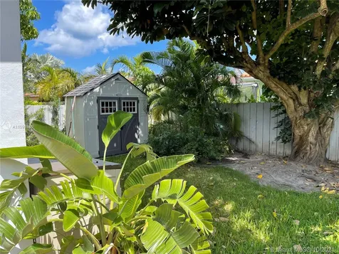 8835 Carlyle Avenue Surfside FL 33154
