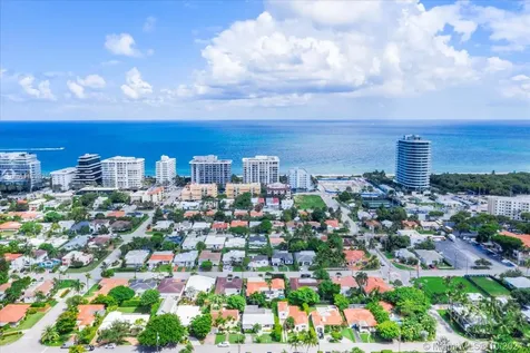 8835 Carlyle Avenue Surfside FL 33154