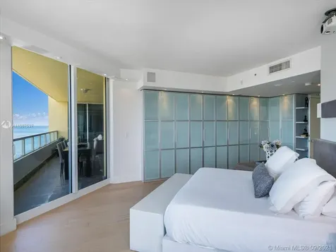 430 Grand Bay Drive Key Biscayne FL 33149