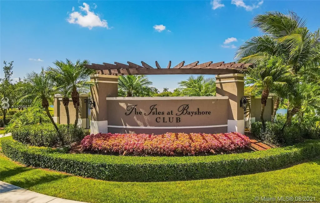 22182 SW 92nd Place Cutler Bay FL 33190