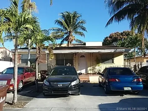 517 E 23rd Street Hialeah FL 33013