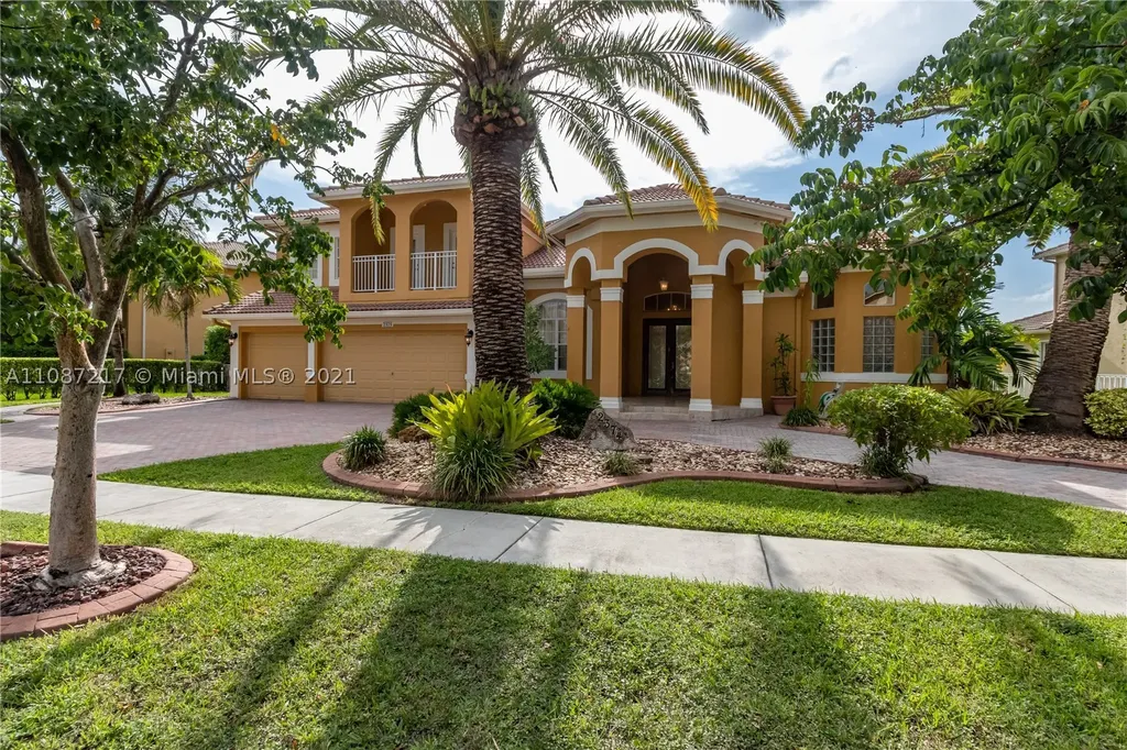 2374 SW 185th Avenue Miramar FL 33029