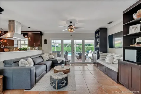 9299 SW 166th Terrace Palmetto Bay FL 33157