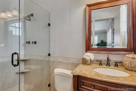 9299 SW 166th Terrace Palmetto Bay FL 33157