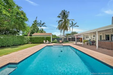 9299 SW 166th Terrace Palmetto Bay FL 33157