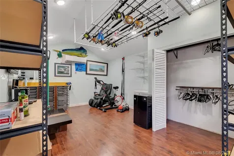 9299 SW 166th Terrace Palmetto Bay FL 33157