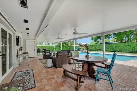 9299 SW 166th Terrace Palmetto Bay FL 33157