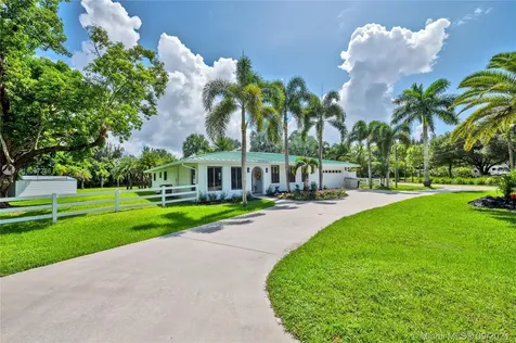 18201 SW 70th Place Southwest Ranches FL 33331